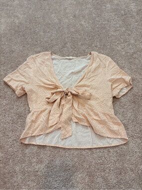 La Hearts Peach Floral Tie-Front Blouse